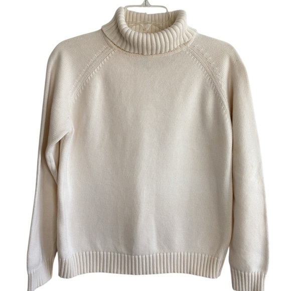 L.L. Bean Womens Turtleneck Sweater Size Medium Ivory 100% Cotton Classic Knit - Picture 1 of 13